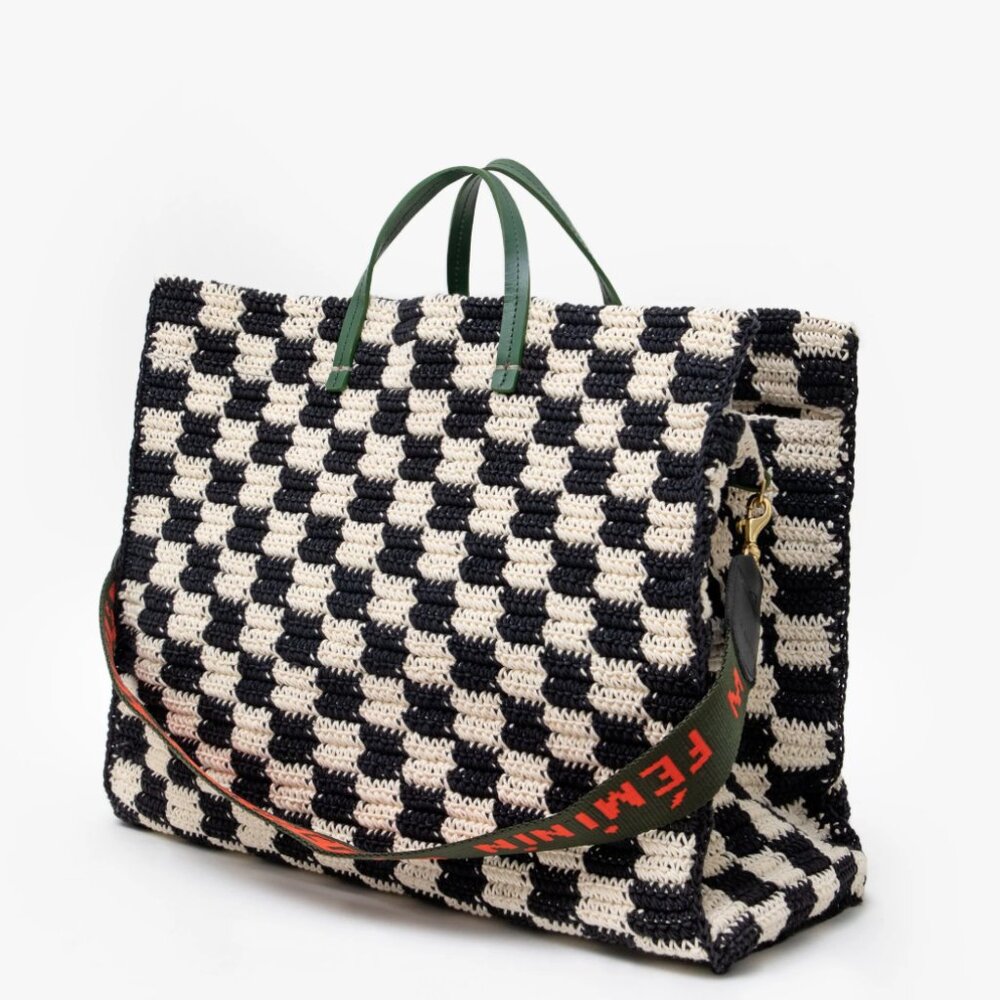 CLARE V. Summer Simple Tote - Crochet Checkers